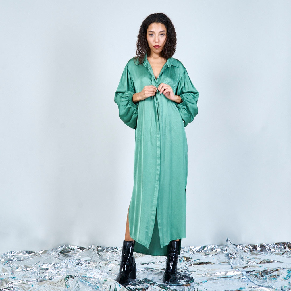 Relaxed long-sleeve midi shirt dress 