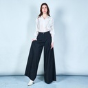Pleated wide-leg trousers